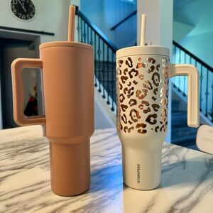 TUMBLER BUNDLE!! Cheetah hydrapeak and a simple modern tumbler BOTH 40 oz!